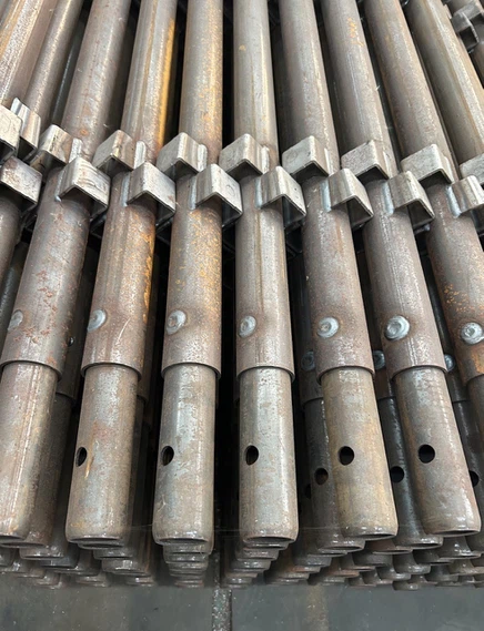 Japanese scaffolding vertical Japanese scaffolding vertical